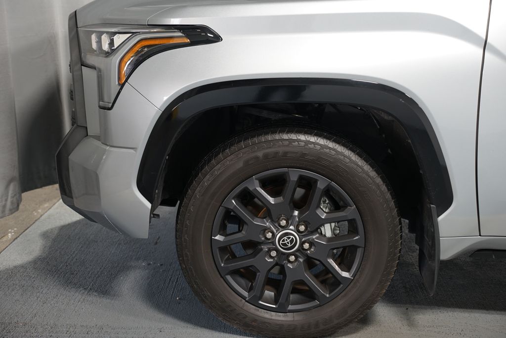 Thumbnail: 2023 Toyota Tundra - 5