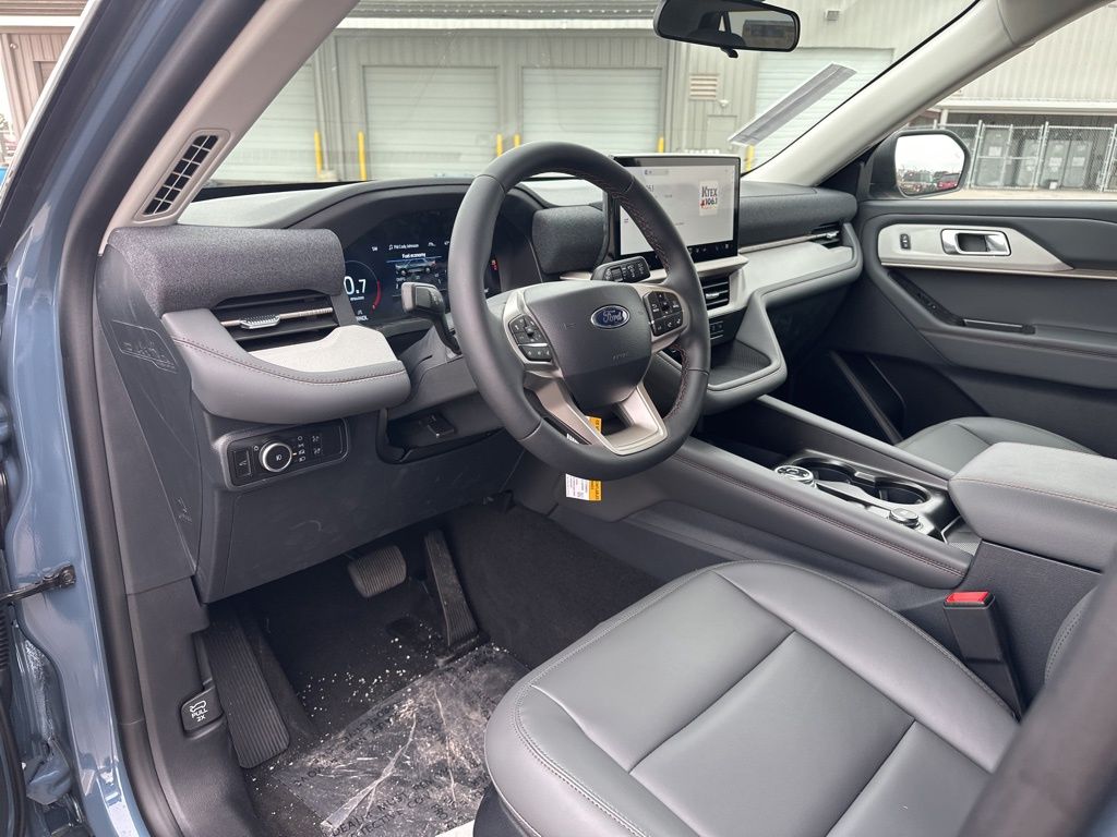 2026 Ford Explorer Active - 11