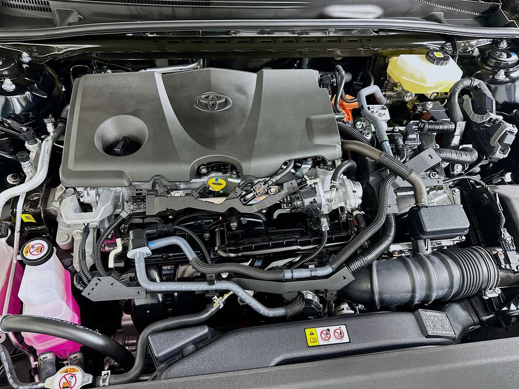 Thumbnail: 2025 Toyota Camry - 30