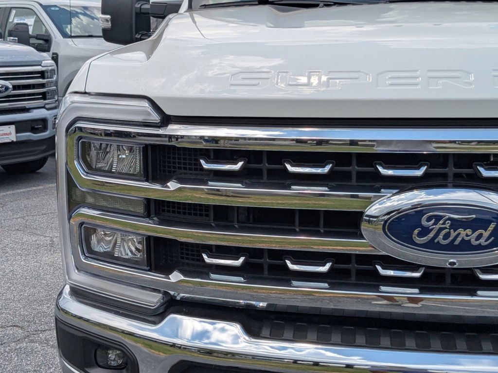 2025 Ford F-250 Super Duty Lariat