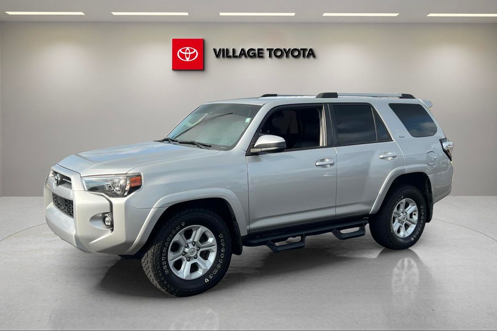 Classic Silver Metallic 2022 Toyota 4Runner SUV / Crossover 4X2 5-Speed Automatic