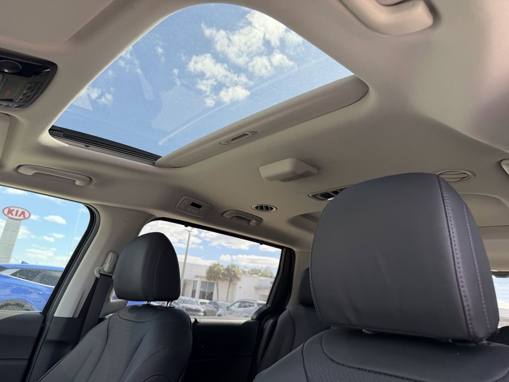 new 2026 Kia Carnival car, priced at $47,257