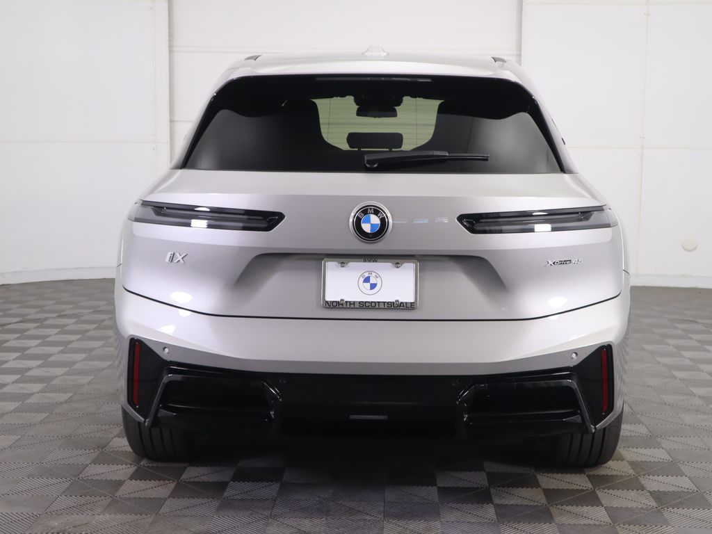 Thumbnail: 2026 BMW iX - 6