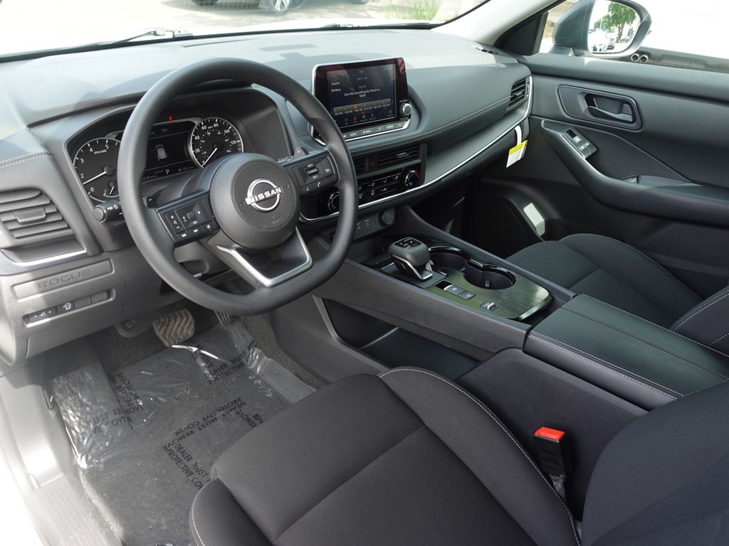 Used 2024 White Nissan S image 12