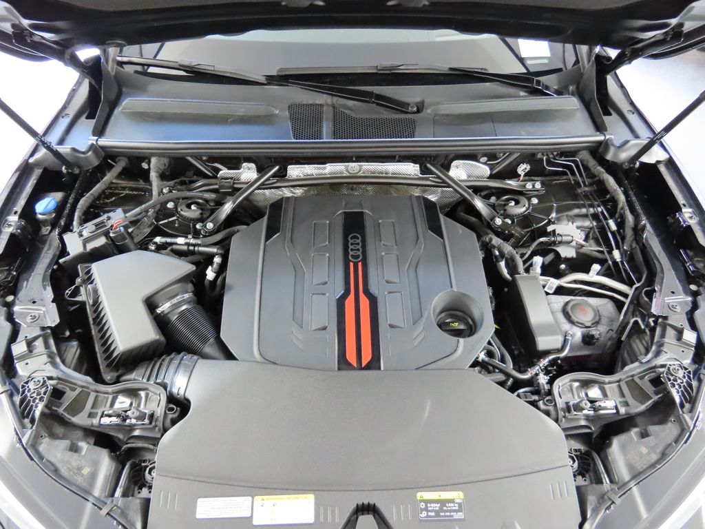 2025 Audi SQ5 Premium 29