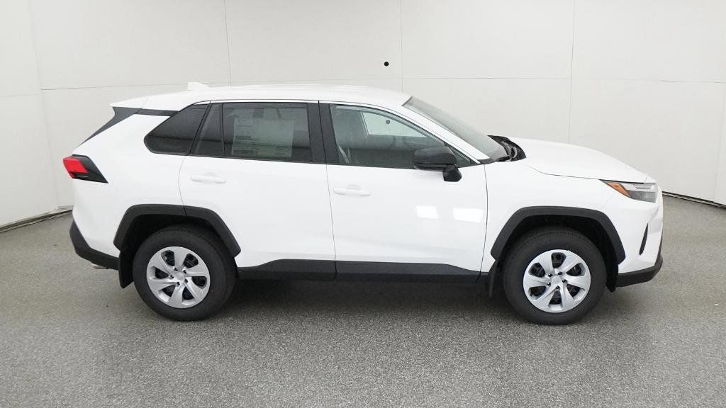 Thumbnail: 2025 Toyota RAV4 - 7