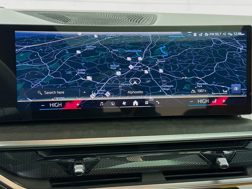 Thumbnail: 2026 BMW X7 - 10