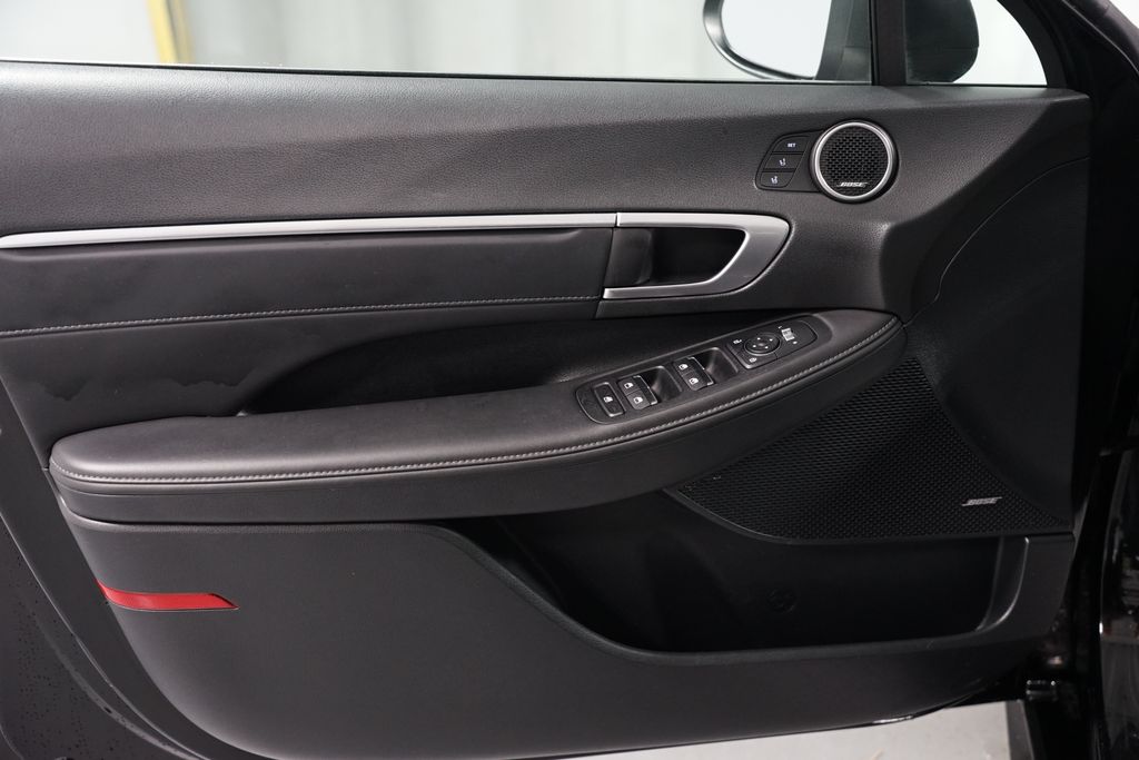 Thumbnail: 2021 Hyundai Sonata - 32