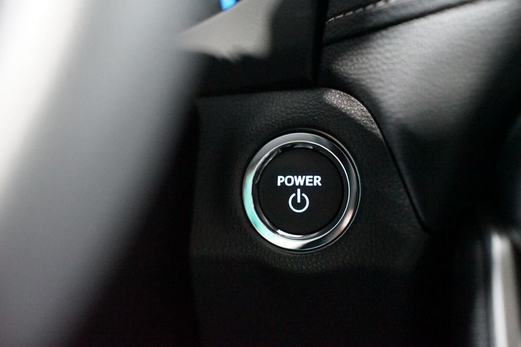 Thumbnail: 2025 Toyota RAV4 - 23