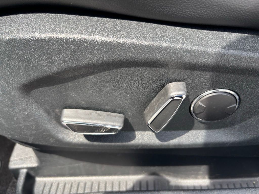 Used Car 2019 Ford Edge  St For Sale Under $25,000 In Georgetown, Texas