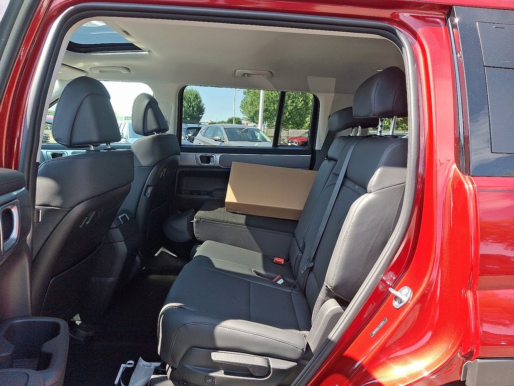 Thumbnail: 2026 Hyundai Santa Fe - 5