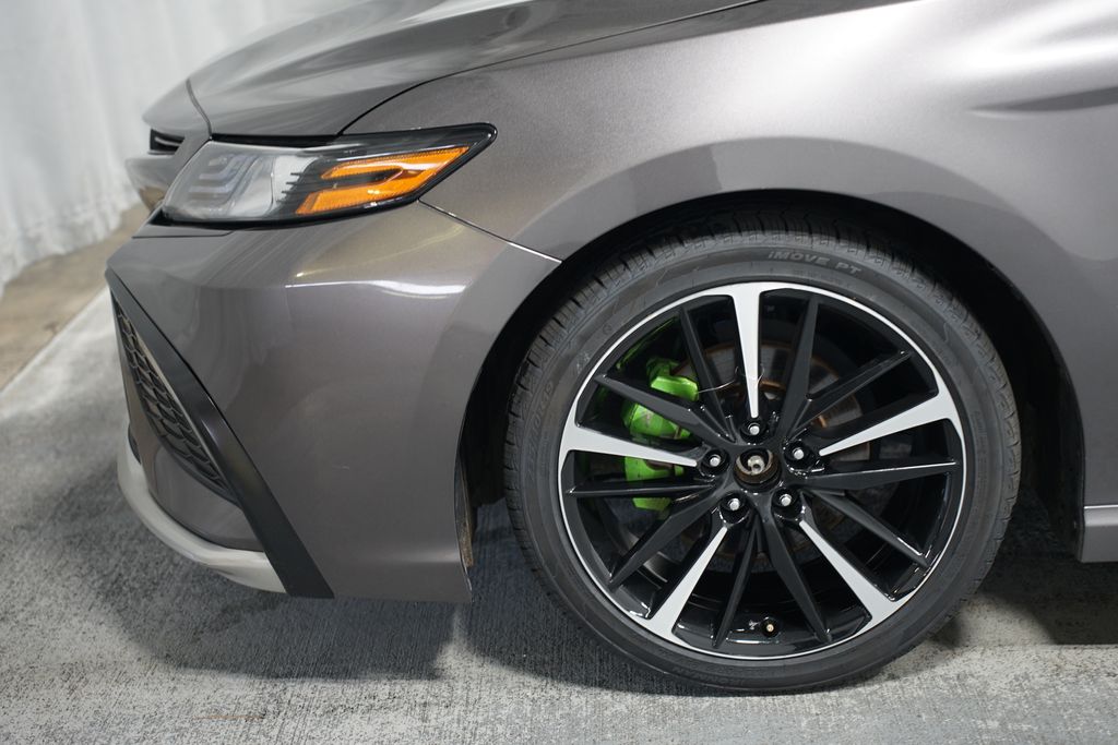 2023 Toyota Camry XSE 5