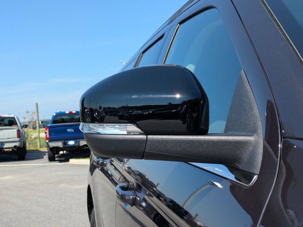 2026 Ford Expedition Max Active MAX