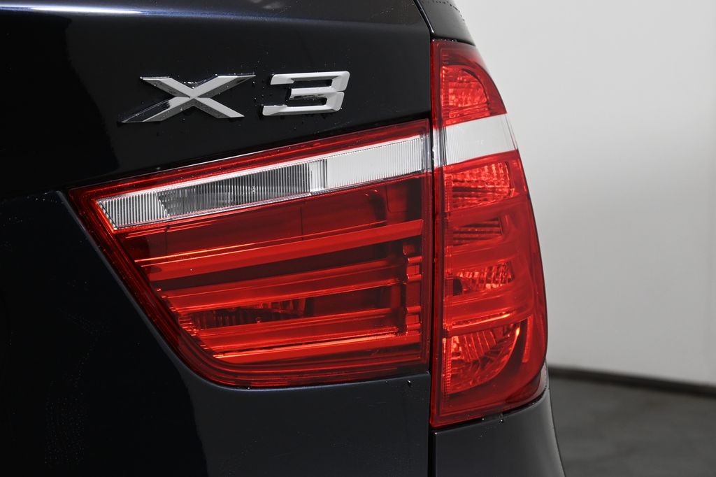 Thumbnail: 2012 BMW X3 - 13