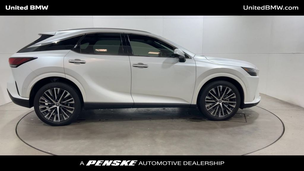 Thumbnail: 2024 Lexus RX - 9