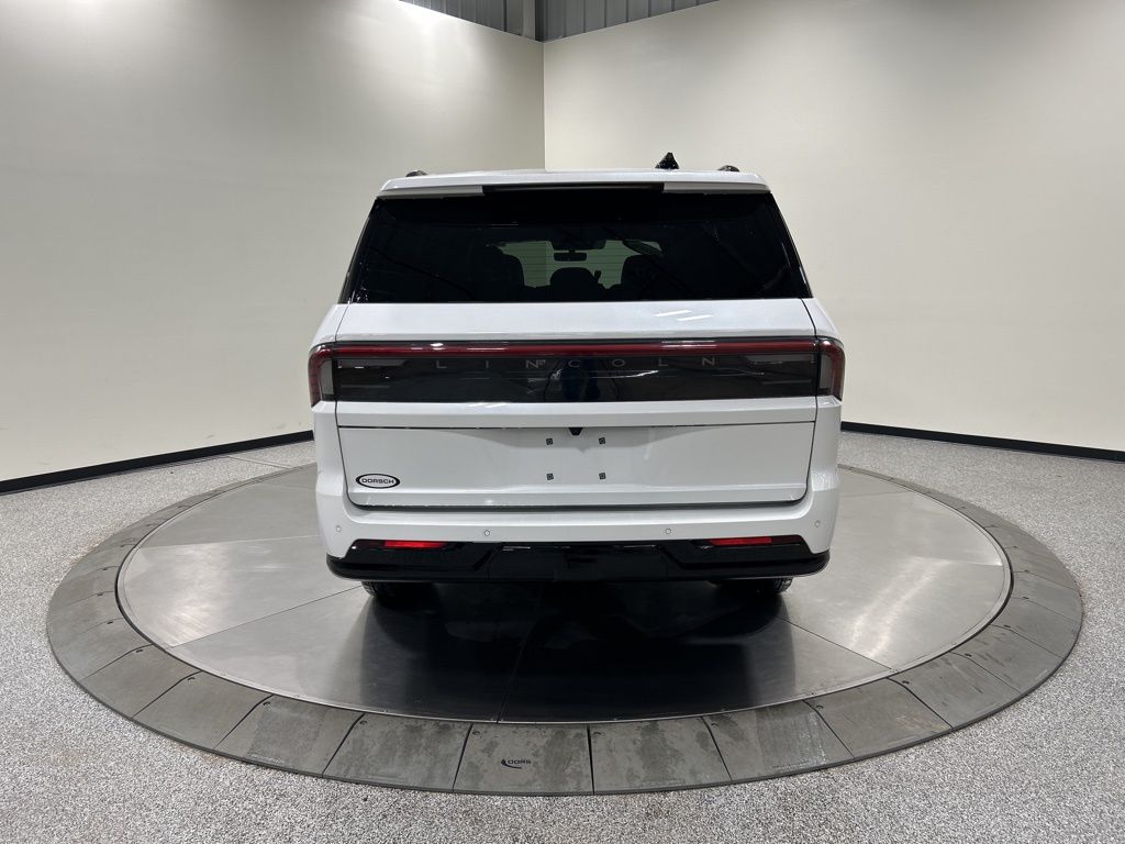 new 2026 Lincoln Navigator L car, priced at $109,230
