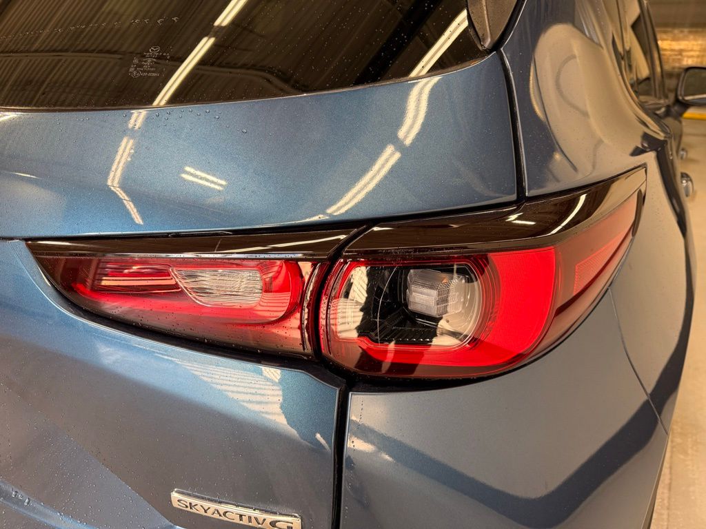 Thumbnail: 2023 Mazda CX-5 - 5