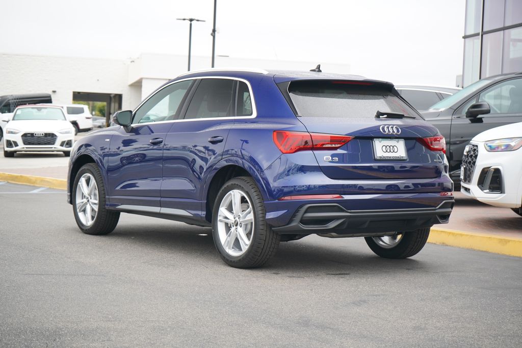 2024 Audi Q3  3