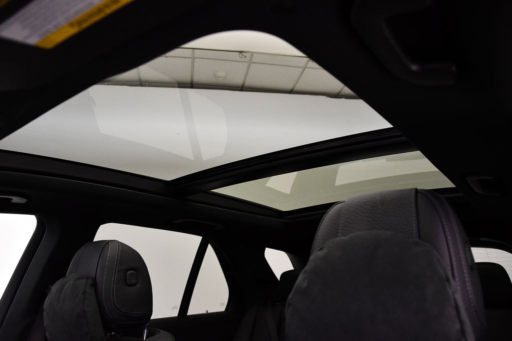 Thumbnail: 2025 Mercedes-Benz GLE - 17