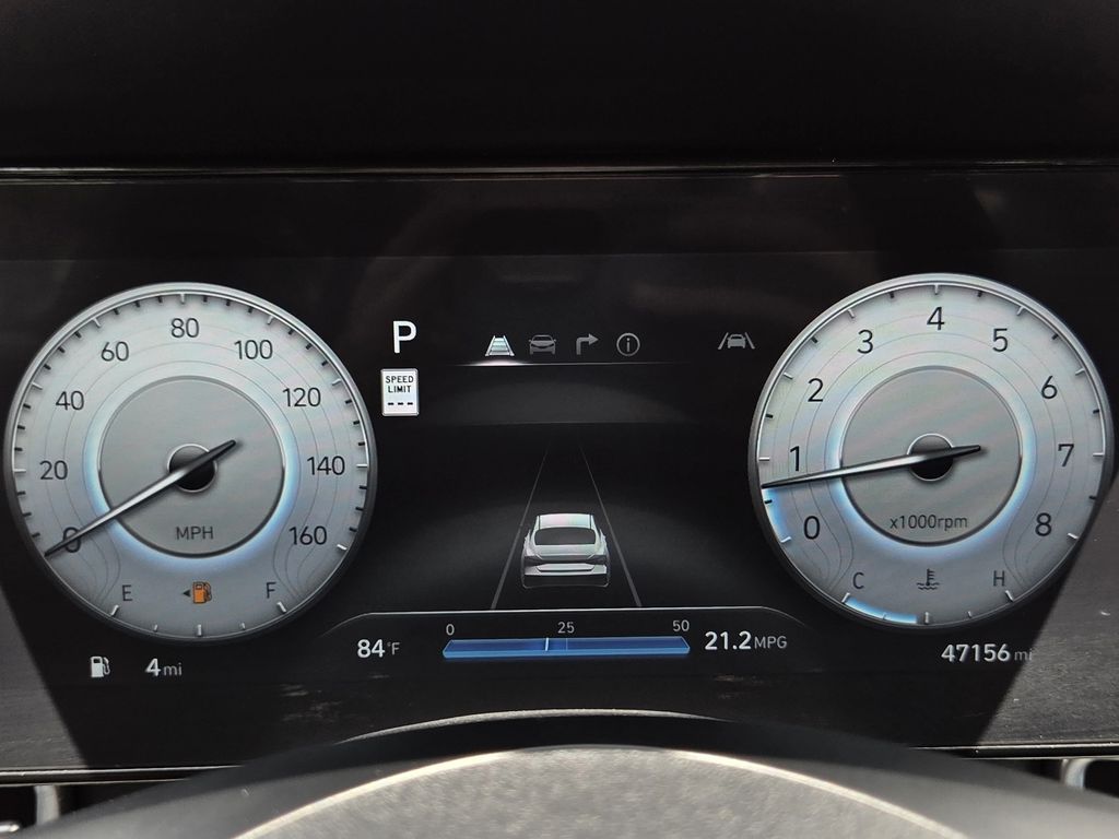 Used 2025 Hyundai Elantra Sedan