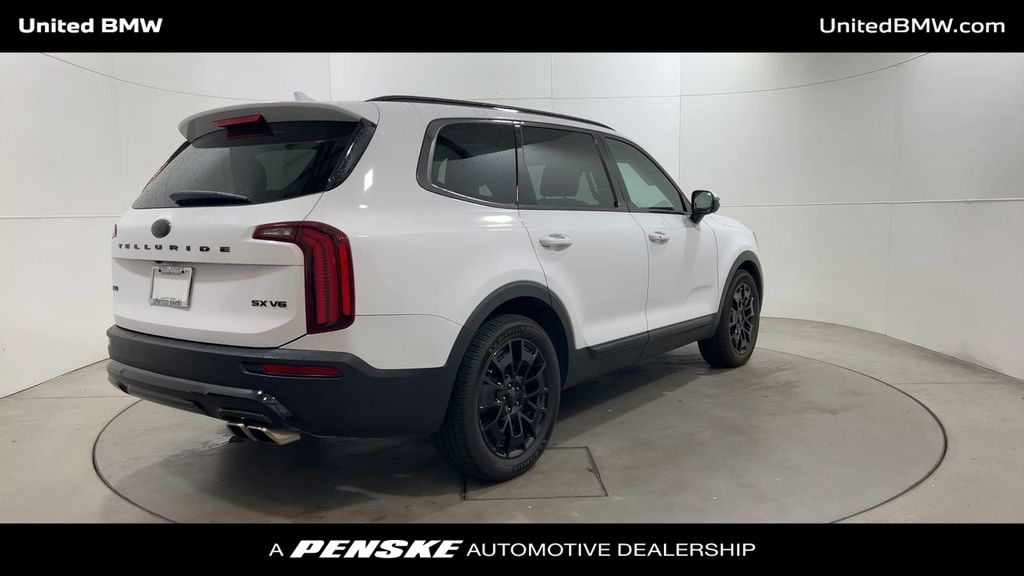 Thumbnail: 2021 Kia Telluride - 8