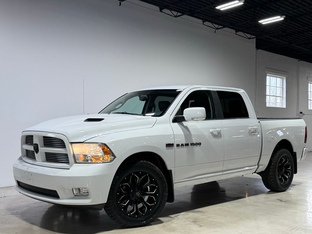 Bright White Clearcoat 2012 RAM 1500 Sport Crew Cab 4WD Pickup Truck Four-Wheel Drive 6-Speed Automatic