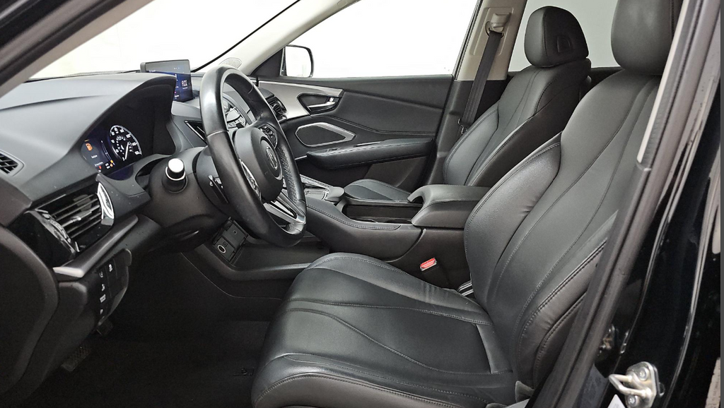 Used 2019  Acura Base image 9