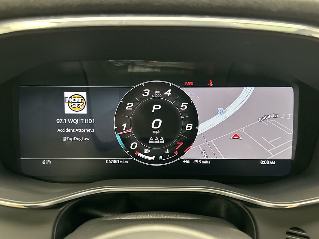 Thumbnail: 2023 Jaguar F-Pace - 19