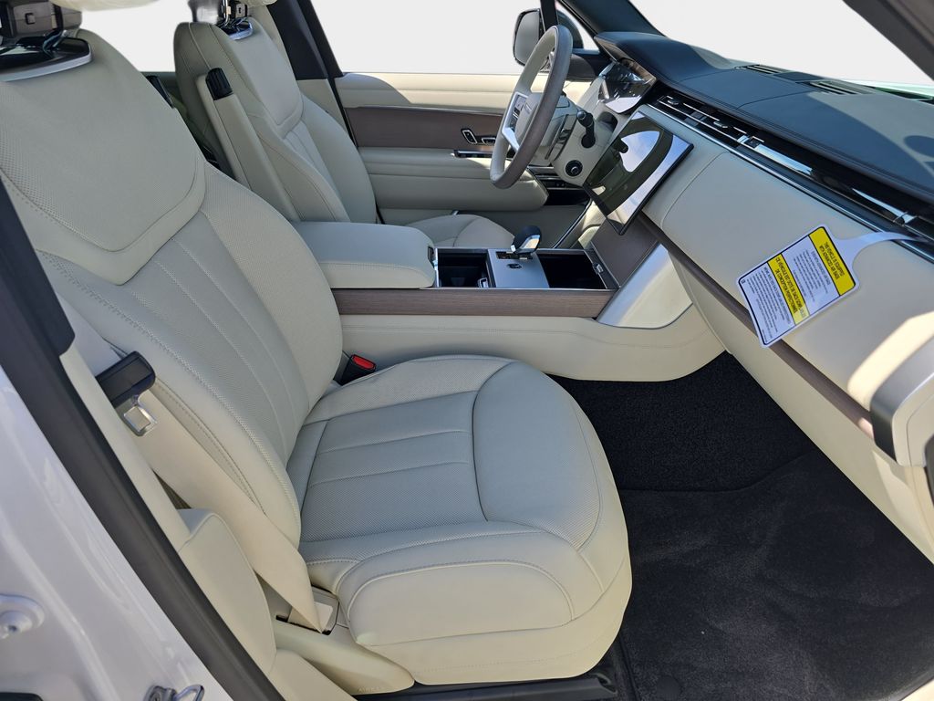 New 2026 White Land Rover SE image 10