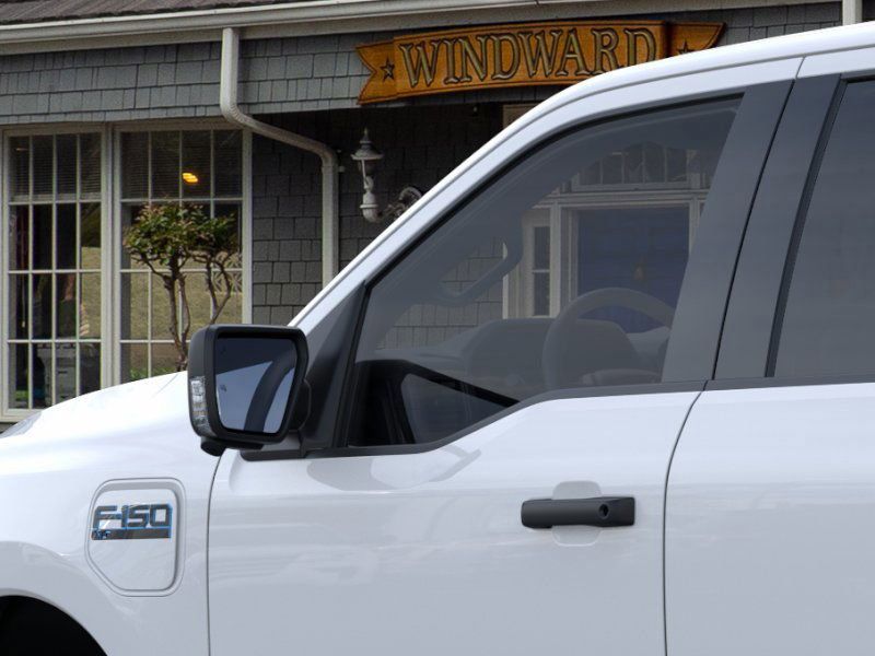 New 2025 White Ford XLT image 20