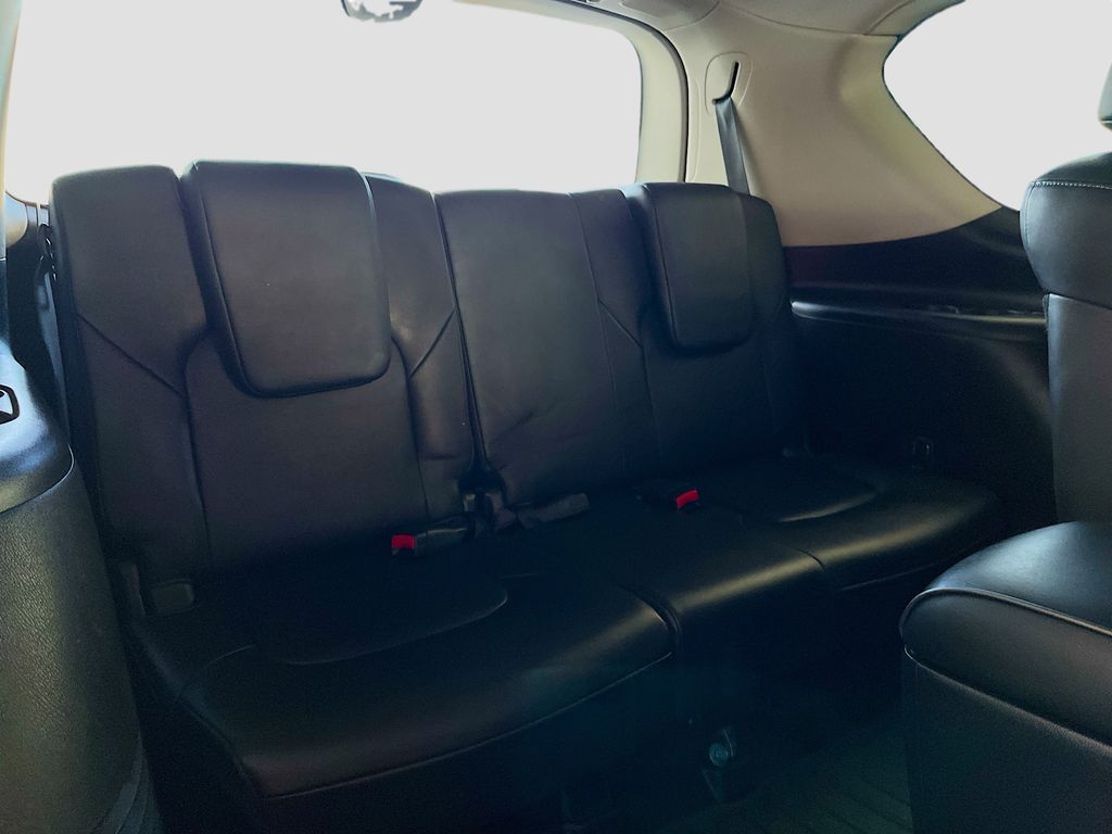Used 2022 Gray INFINITI LUXE image 29