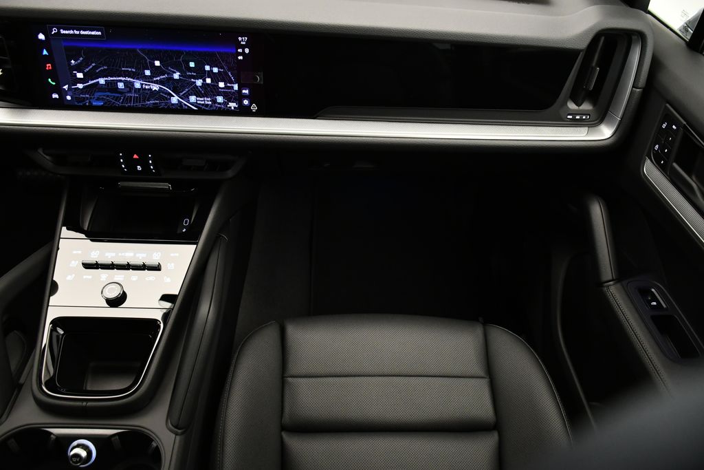 Thumbnail: 2026 Porsche Cayenne - 23