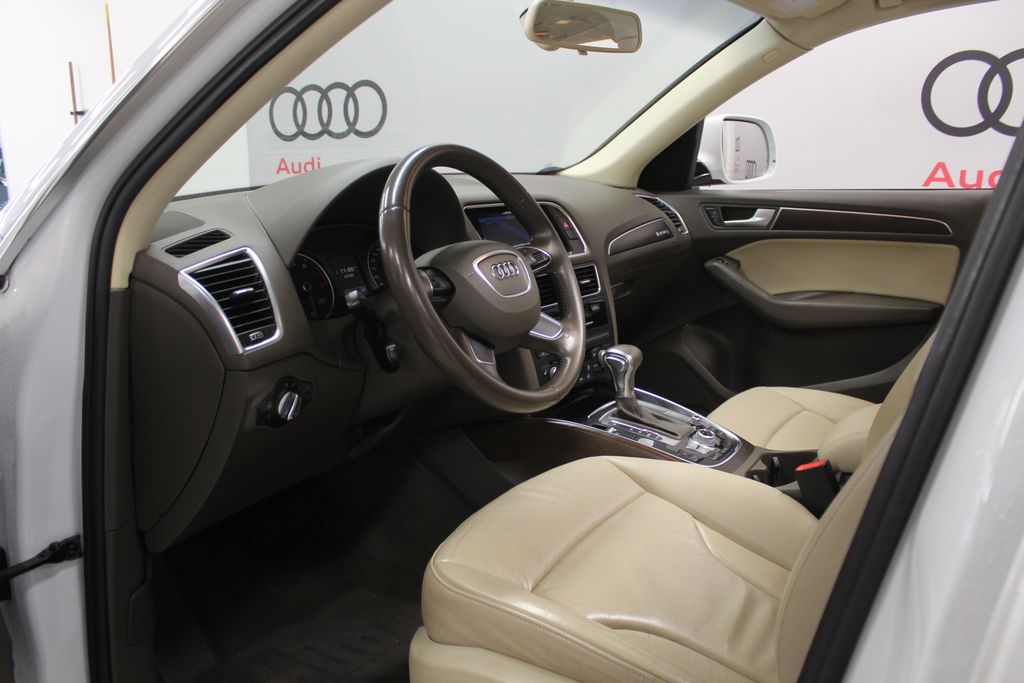 Thumbnail: 2017 Audi Q5 - 10