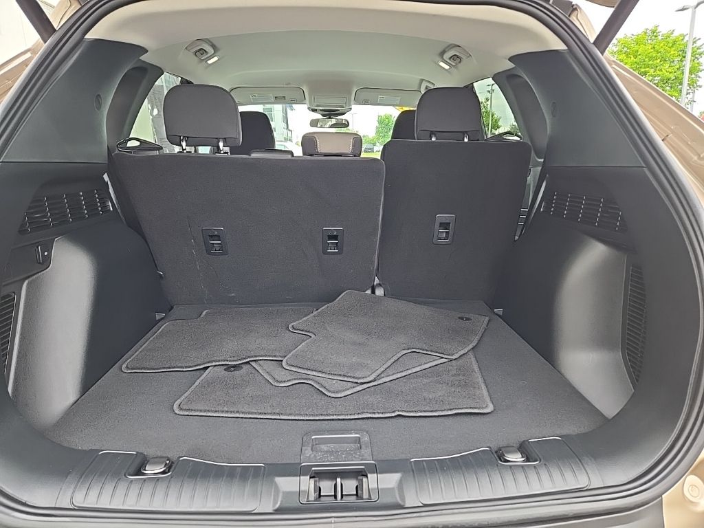 2021 Ford Escape SE 25