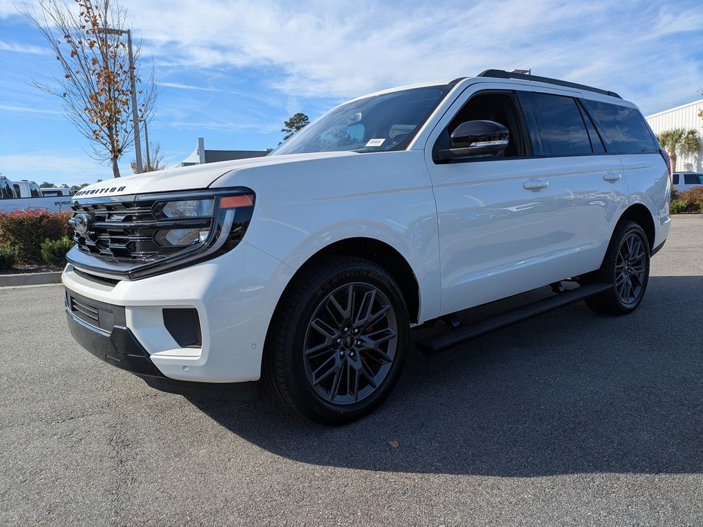 2025 Ford Expedition Platinum