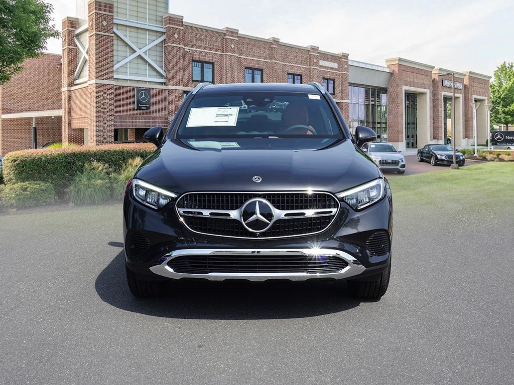 2025 Mercedes-Benz GLC 350 3