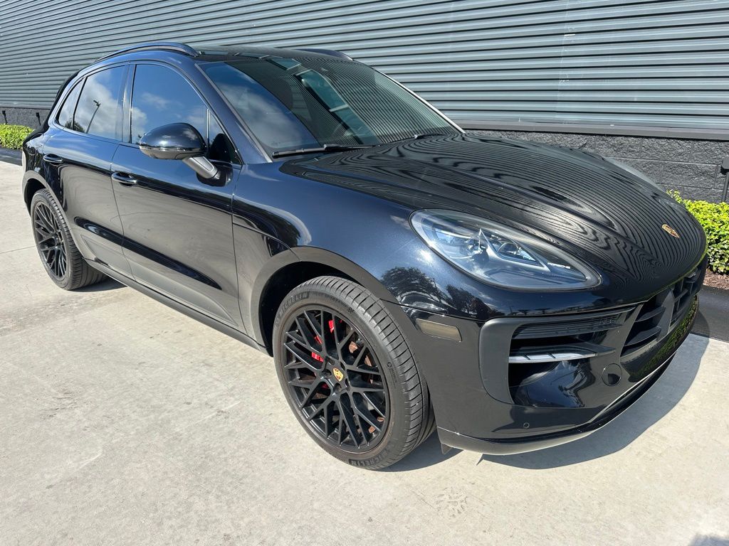 Thumbnail: 2020 Porsche Macan - 11