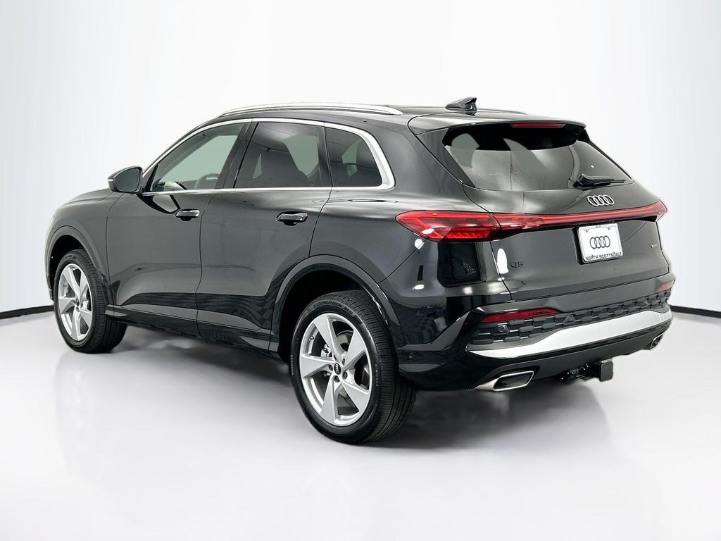 Thumbnail: 2025 Audi Q5 - 7