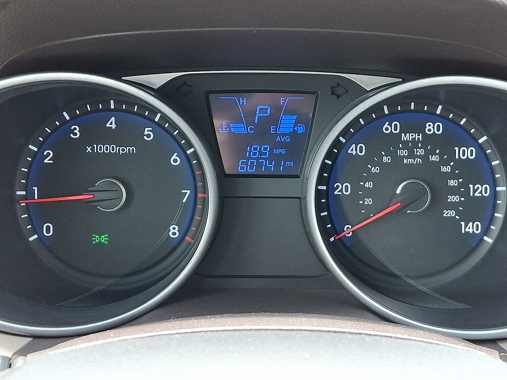 Thumbnail: 2014 Hyundai Tucson - 22