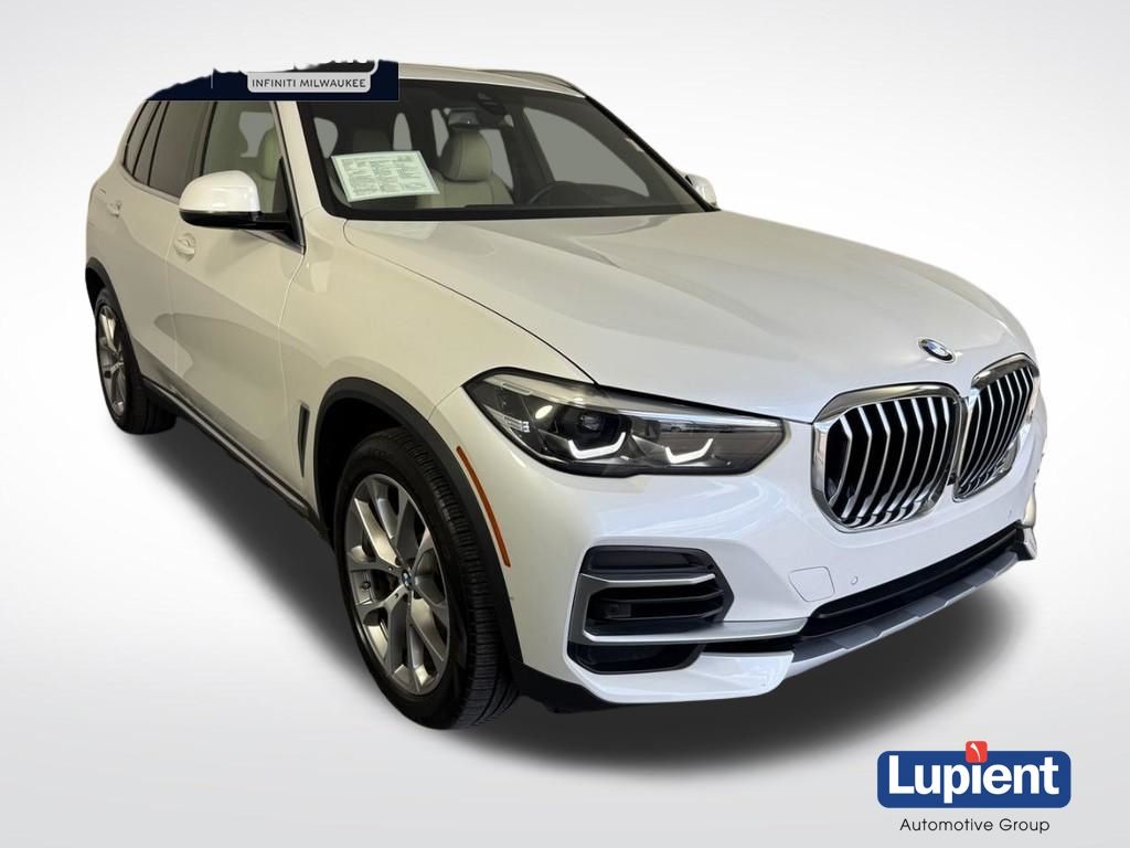 2022 BMW X5 xDrive40i AWD