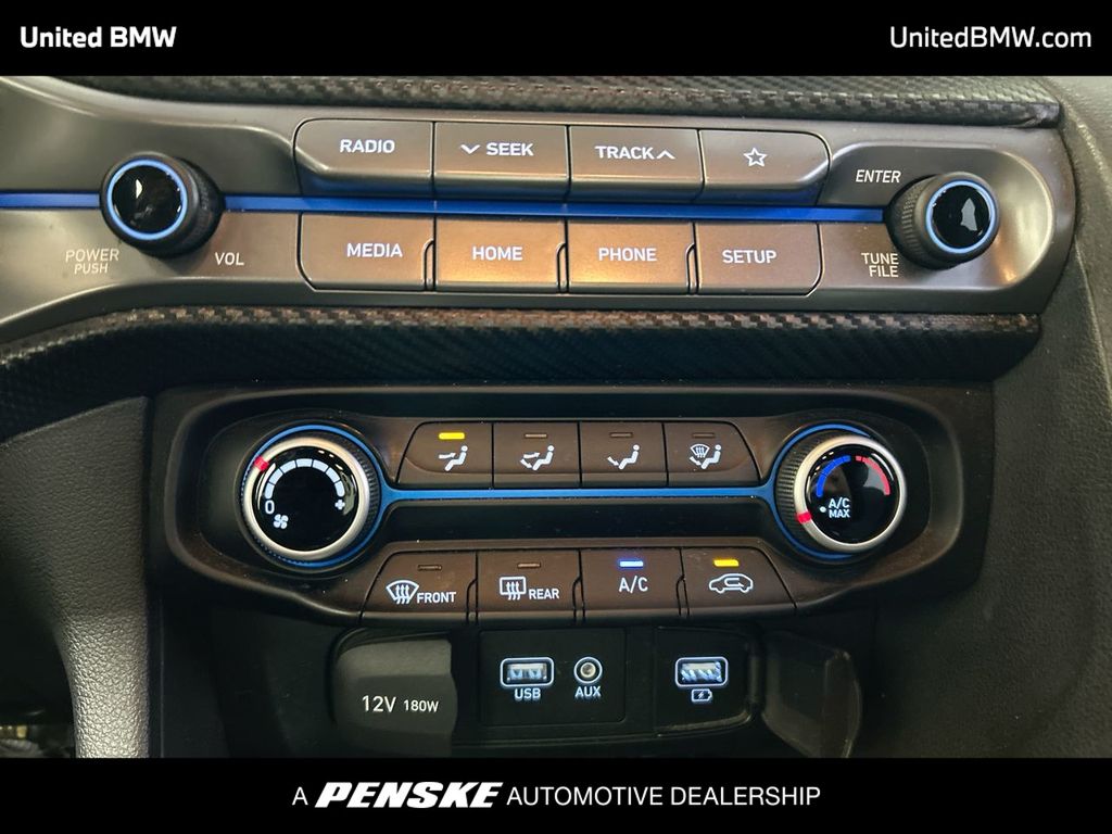 Thumbnail: 2020 Hyundai Veloster - 18