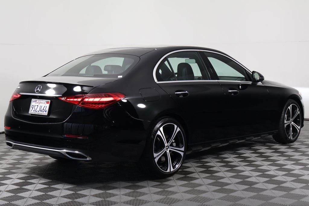 Thumbnail: 2025 Mercedes-Benz C-Class - 4