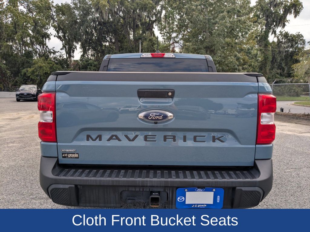 2022 Ford Maverick XL