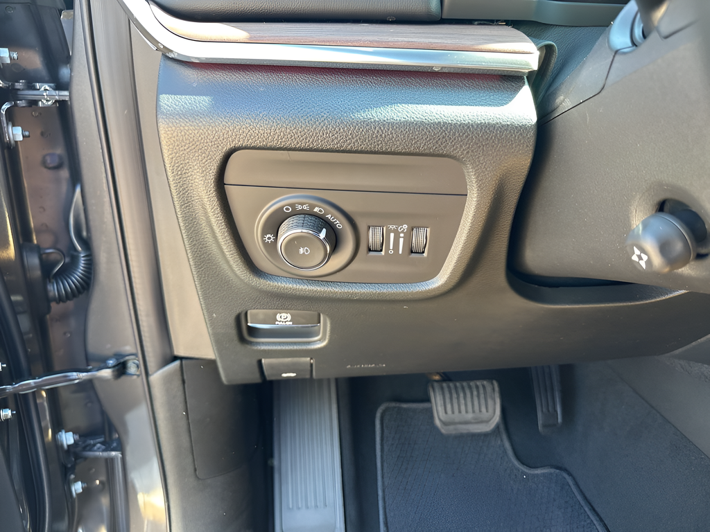 New Car 2025 Jeep Grand Cherokee  Summit For Sale Under $70,000 In Austin, Texas