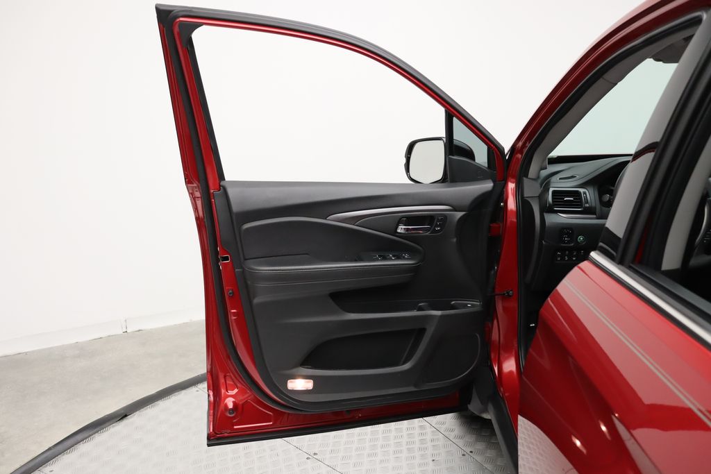 Thumbnail: 2023 Honda Ridgeline - 15