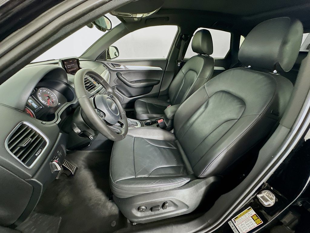 2015 Audi Q3 Prestige 21