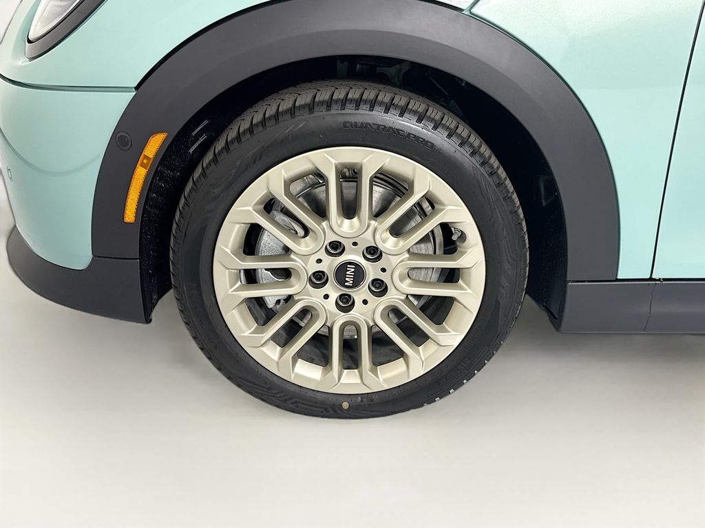 Thumbnail: 2026 MINI Cooper - 28