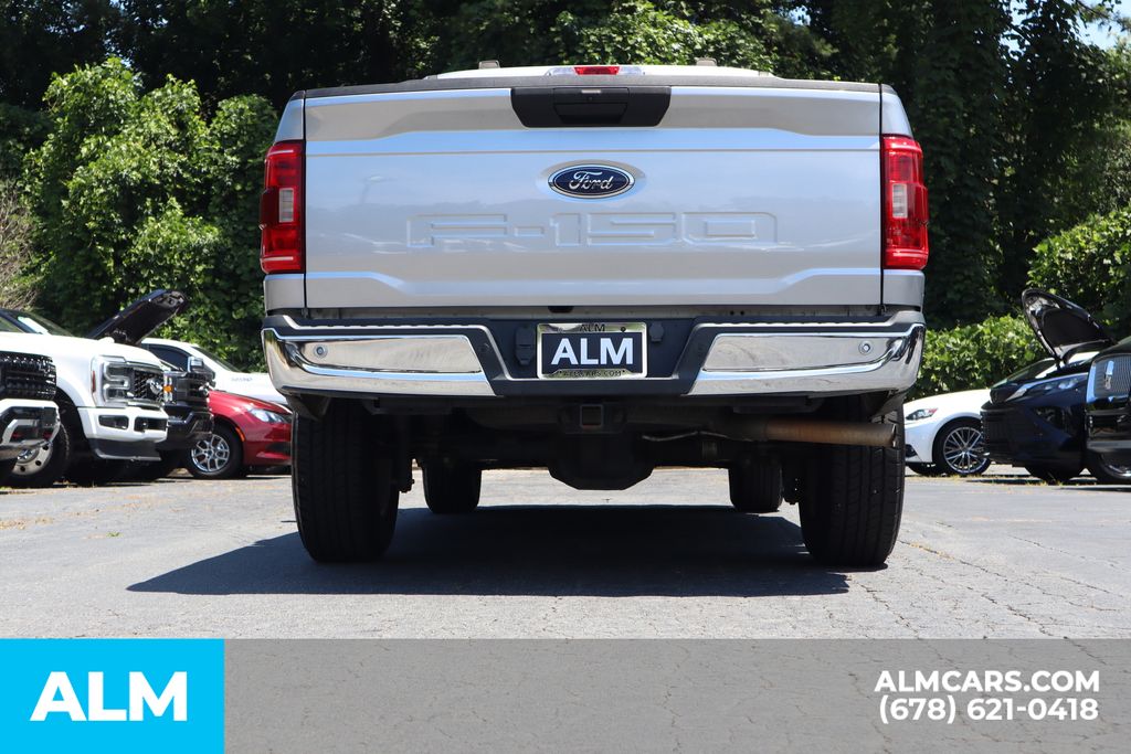 Used 2021 Silver Ford XLT image 7