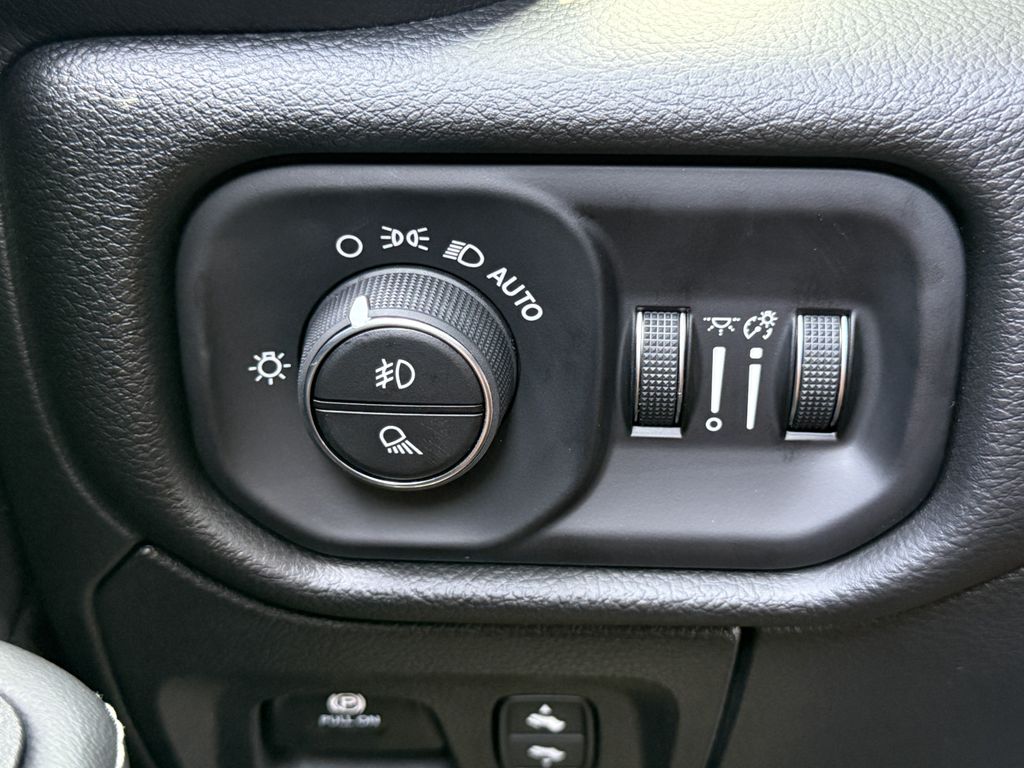 car-gallery-26
