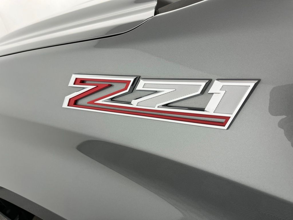 Thumbnail: 2026 Chevrolet Silverado 1500 - 24